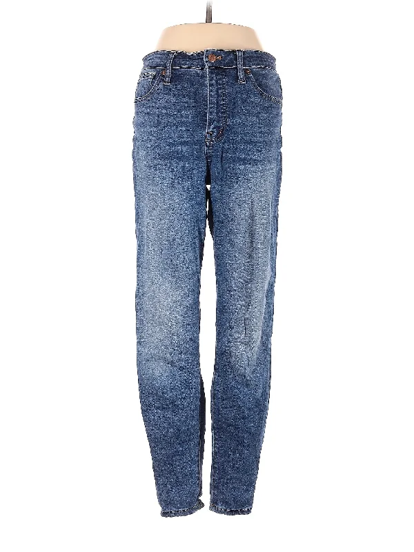 Frayed Hem Jeans for Edgy -High-Rise Boyjeans Jeans in Medium Wash