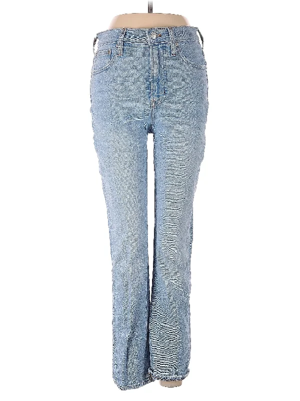 Embellished Back Pocket Jeans for Glamour -High-Rise Bootleg Jeans in Light Wash