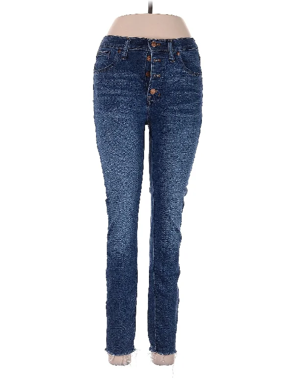 Stonewashed Jeans for Softness -Mid-Rise Straight-leg Jeans in Medium Wash