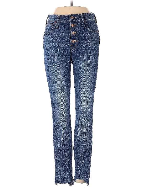 Distressed Jeans for Edgy Style -Mid-Rise Straight-leg Jeans in Medium Wash