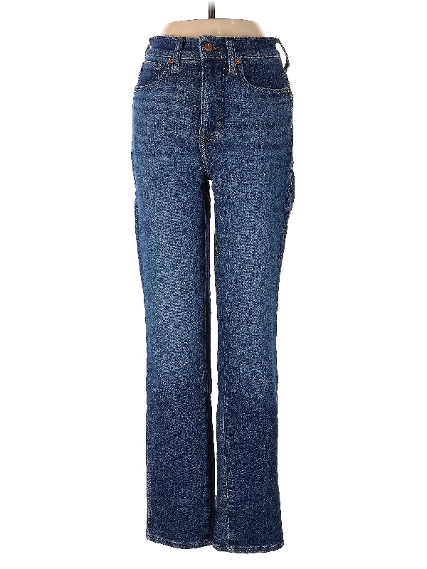 Christmas Jeans for Seasonal -Mid-Rise Bootleg Jeans in Medium Wash