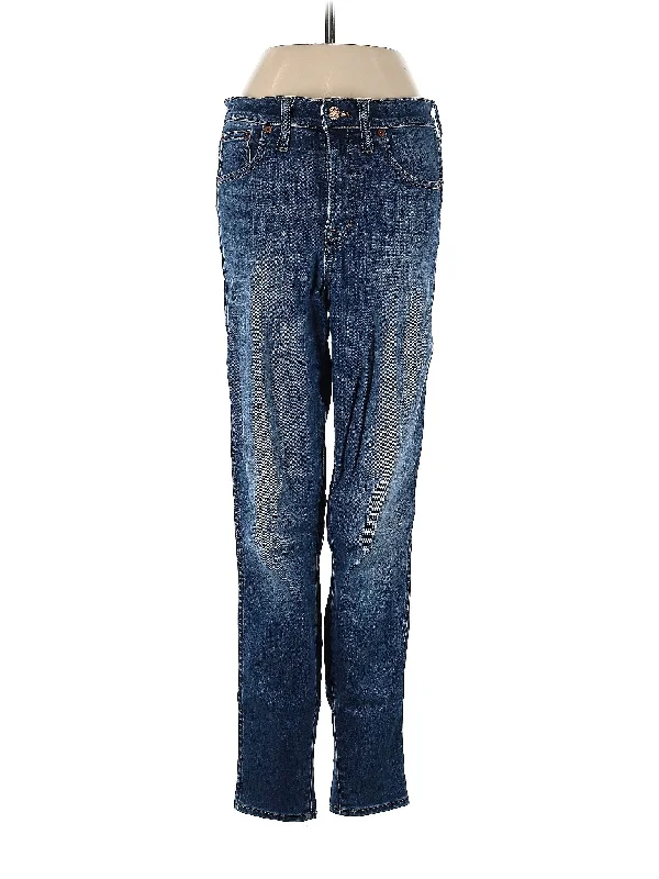 Belt Loops Jeans for Accessorizing -High-Rise Straight-leg Jeans in Medium Wash