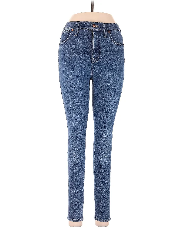 Colored Jeans for Variety -Mid-Rise Skinny Jeans in Medium Wash