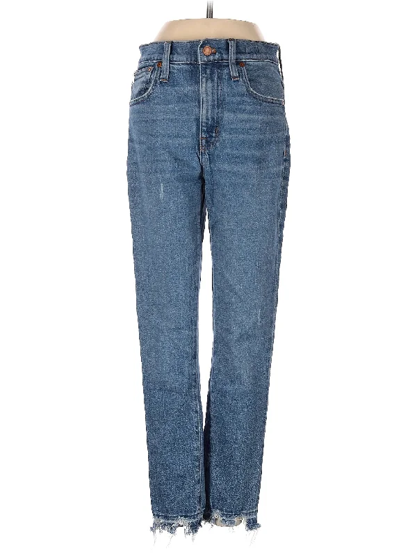 Raw Hem Jeans for Trendy -Mid-Rise Straight-leg Jeans in Medium Wash