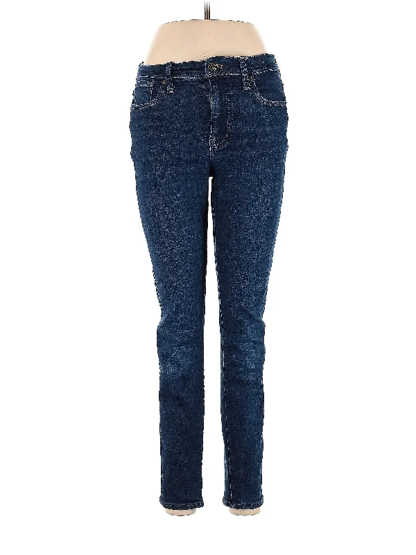 Tapered Jeans for Modern -Mid-Rise Skinny Jeans in Dark Wash