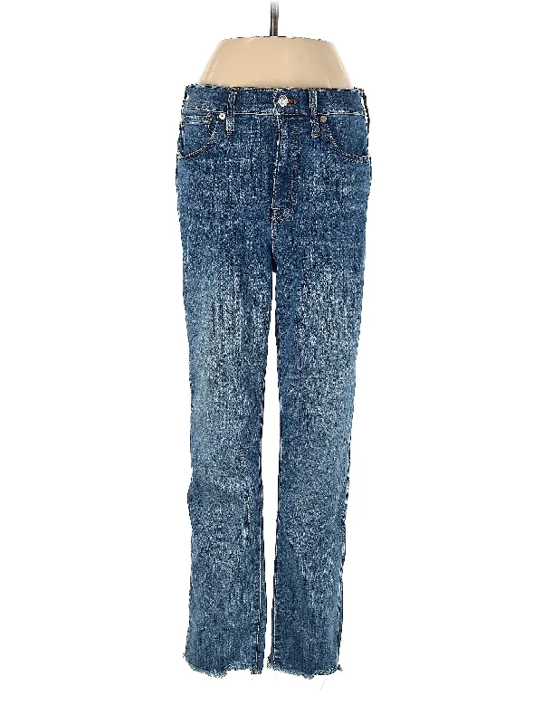 Frayed Hem Jeans for Edgy -Low-Rise Straight-leg Jeans in Medium Wash