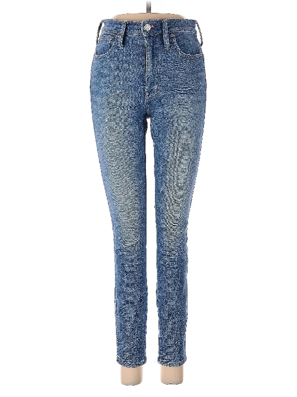 Metal Button Jeans for Classic -Low-Rise Skinny Jeans in Light Wash