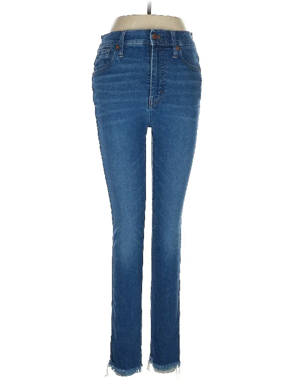 Bootcut Jeans for Flattering -Mid-Rise Straight-leg Jeans in Medium Wash