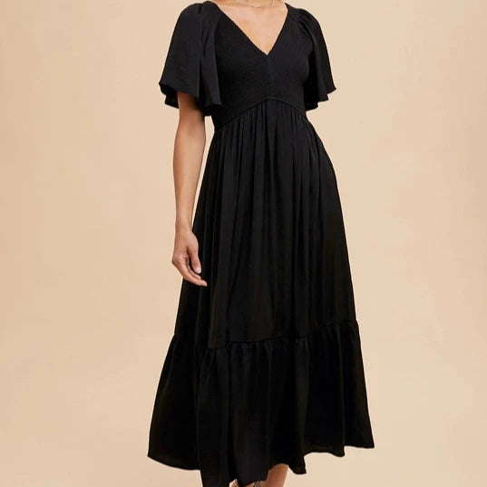 Maxi Dresses for Elegant Style -Women's Smocked Satin Midi Dress in Black