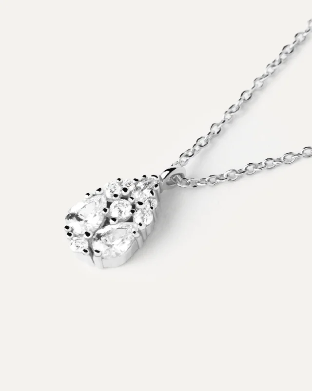 Stylish necklaces and pendants with diamonds for a glamorous and elegant look-GRID 1 Vanilla Silver Necklace