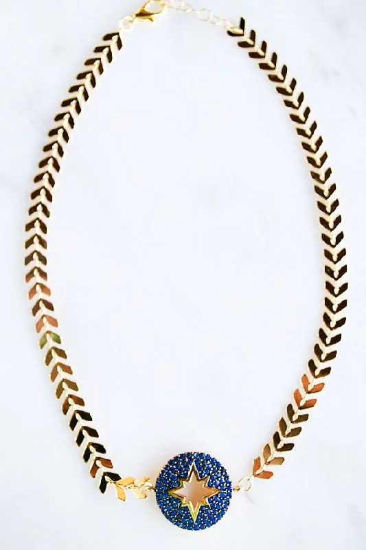 Necklaces and pendants with geometric pendants for a clean, contemporary design-Theodore Choker